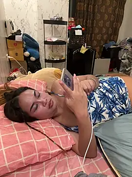 Ponthip webcam