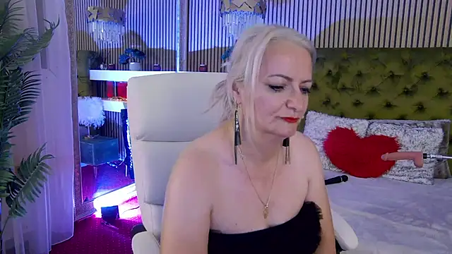 LadyTouch webcam