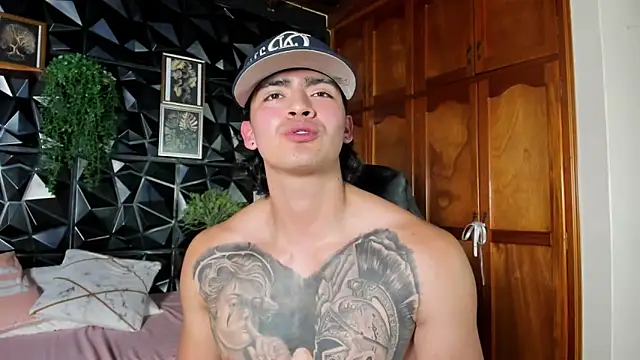elliot_colton webcam