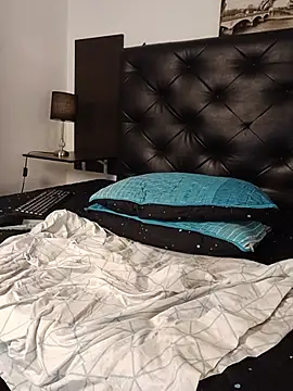 Kymy_marquez webcam