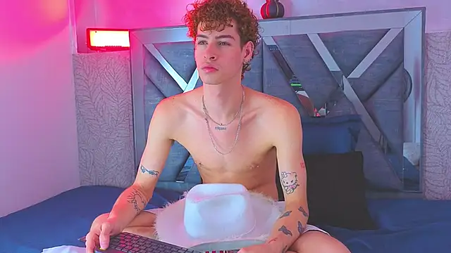 nova_salvatore webcam