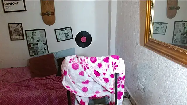 kittydemon_ webcam