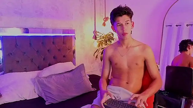 dave_eliot (M twink) - suck dildo x5min