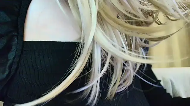 Velvet_kissx webcam