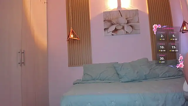 KoraRousee webcam