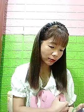 Watch AmyLinee01 live on EroticFlix - High definition streams