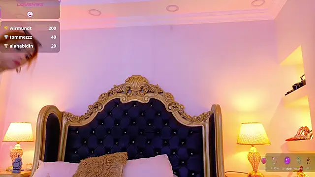 adelinavans's live room