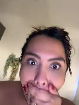 valeria2019hot webcam