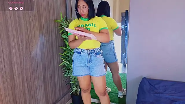 Karlie_moore_ webcam