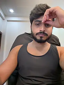 Biggycock_95 Live Webcam on Stripchat