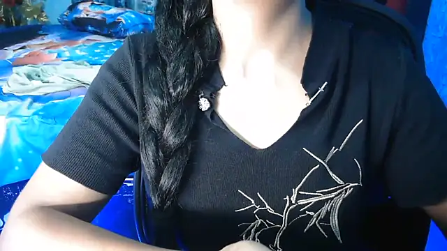 Cuteangle1 live cam on StripChat