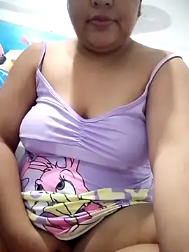 Watch Angelly_ricura live on EroticFlix - High definition streams