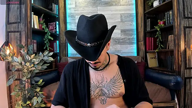Donovan_Desmond webcam