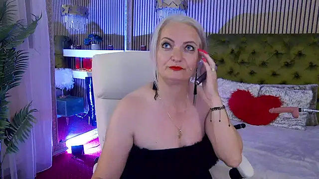 LadyTouch webcam
