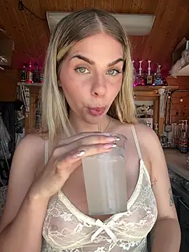 delicioussdixie (F young) - get me naked!!👙🤭