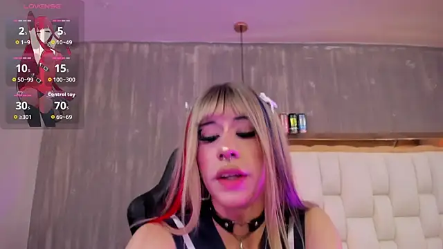 foxxy_doll (T teen) - Nipple Pinch 💦
