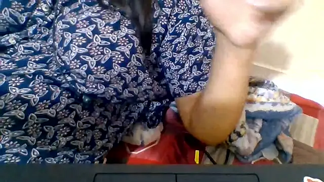 Watch Ruchi_Singh0 live on EroticFlix - High definition streams