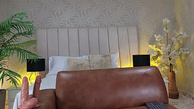 Carrie_GB webcam