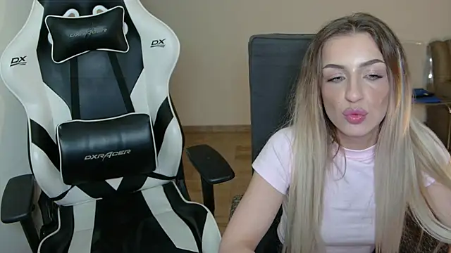 anyaamurr webcam
