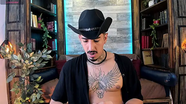 Donovan_Desmond webcam