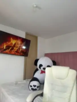 Janettcruz webcam