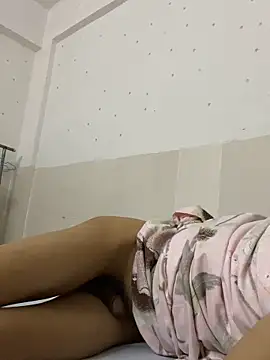 mr_iphone11 (M young) - 直男因还帐下海赚钱