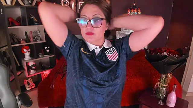 Watch Veronica_Jacobss live on EroticFlix - High definition streams
