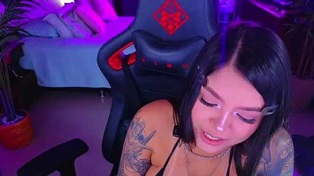 Watch ambarEvans live on EroticFlix - High definition streams