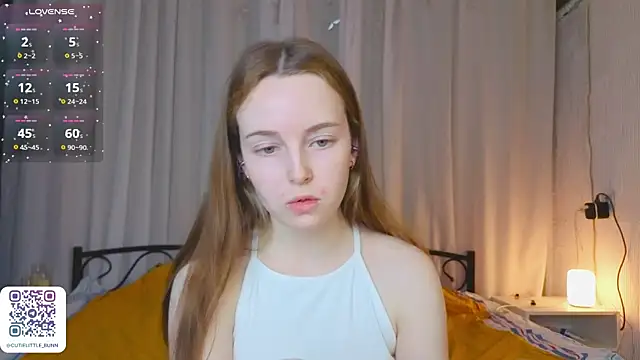 bae_cake_ webcam
