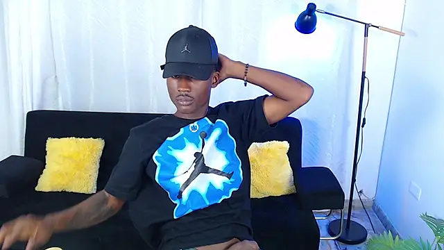 alexaandro18 webcam