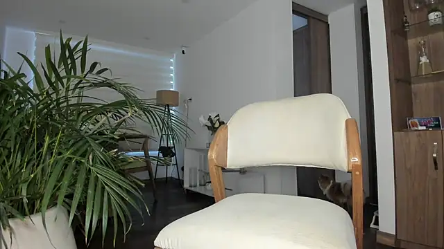 Ori_valentina webcam