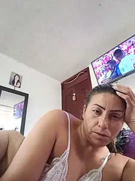 maynor_1998's live room
