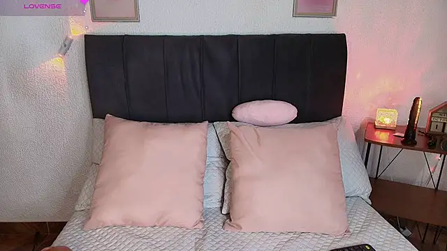 samm_curvy webcam