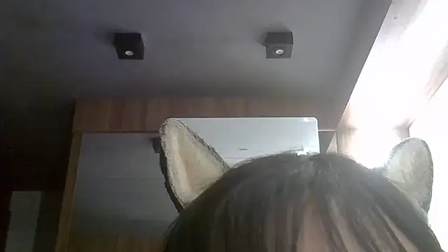SkinnyKitten webcam