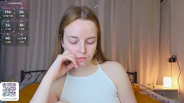 bae_cake_ webcam