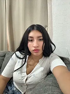 Sexyedith09 webcam