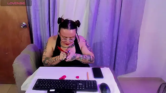 MiaYMolly webcam