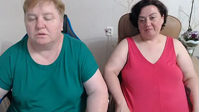 Watch Lindy-Jeanie live on EroticFlix - High definition streams