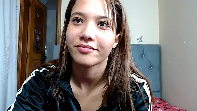Watch VICTORYXS1 live on EroticFlix - High definition streams