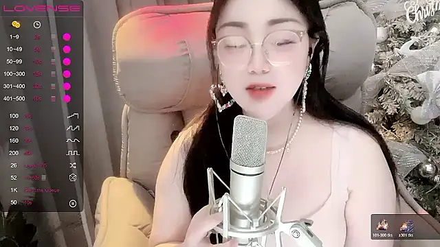 Monica-666888- webcam