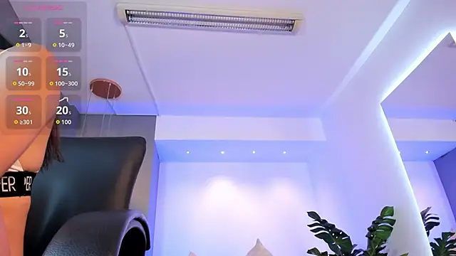 zoe_linss webcam