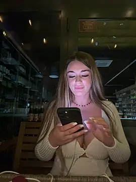 IsabellaEtthan's live cam