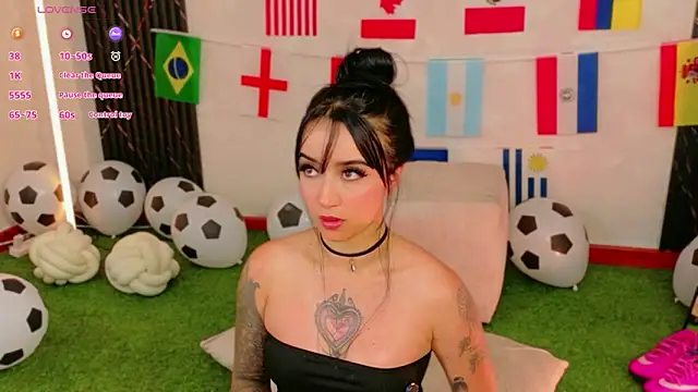 emmyevans1 (F young) - be very naughty with my vagina
