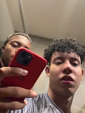 yoursexyjose webcam