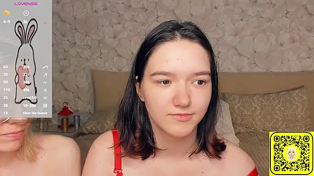 KarinStfleur webcam