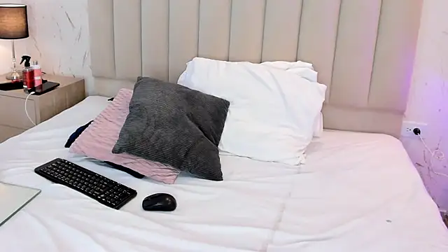 ViolettaRousee_ webcam