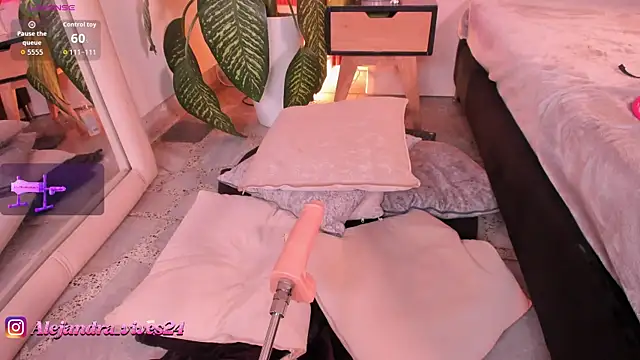 Watch Alejandra_Vives live on EroticFlix - High definition streams
