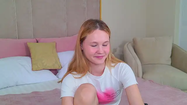 AmeliRoyse webcam