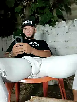 PIGHIGHDIRTY_p0 webcam