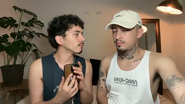 Noah_and_Steven webcam